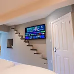 Hotel Fell